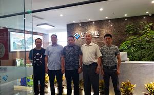 深圳市建筑項目管理協(xié)會會長及成都呈靖勞務(wù)總經(jīng)理前往公司溝通交流